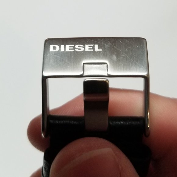Diesel Wristwatch - Picture 5 of 5